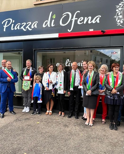 Inauguration du restaurant Piazza di Ofena